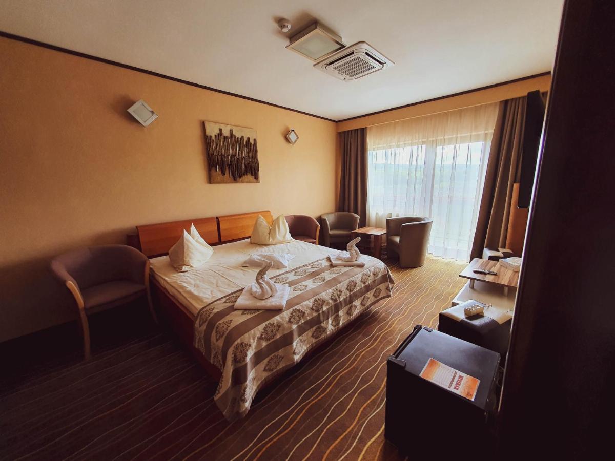 Hotel Belvedere 索瓦塔 外观 照片